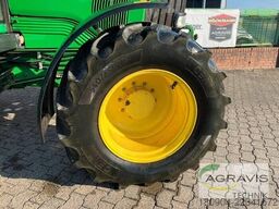 John Deere 6920