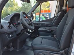 MERCEDES-BENZ 517Sprinter Lord Light 22 Sitzer Lagerfahrzeug S