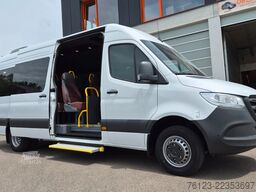 MERCEDES-BENZ 10 Sprinter Lord Light 22 Sitzer Vorlauffahrzeug
