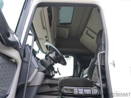 SCANIA R500 6x2 / KRONE 19 EPAL refrigerator