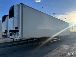 Schmitz box semi-trailer with fridge/freezer unit – load b