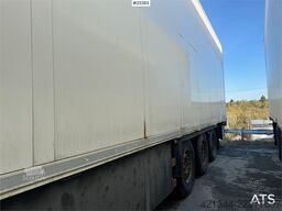 Schmitz box semi-trailer with refrigeration/freezer unit –