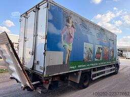 Volvo FM 330 19T FRIGO - CARRIER SUPRA 950MT + LIFT -...