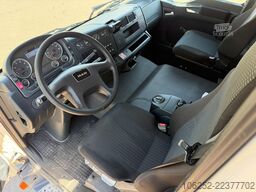 MAN TGL 12.220 CLOSED BOX (6m70 x 2m30 x 2m45) - TA...