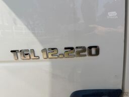 MAN TGL 12.220 CLOSED BOX (6m70 x 2m30 x 2m45) - TA...