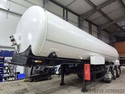 CRYOBASE GmbH oxygen, nitrogen gas tank semi-trailer