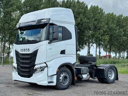 Iveco S-WAY AS440S43T/P ON Tractor Head
