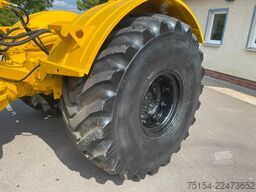 Kirovets K701 RüFa, hydr. Lenkung