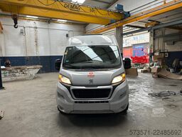 Peugeot Boxer 2024 | Manual | Totalmente equipada