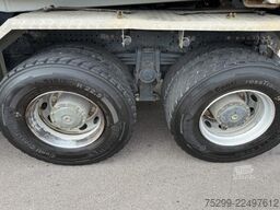 Mercedes-Benz Arocs 3243 8x4 Schwarzmüller / Swiss-Vehicle