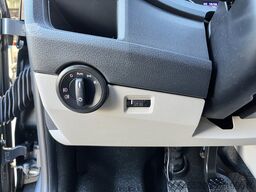 Volkswagen Transporter 2.0 TDI L1H1 DC Airco Cruise contro...