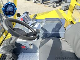 Combilift CB4000 GAS TRIPLEX 8500 FREE LIFT