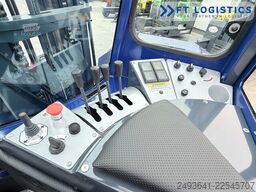Combilift C4000 GAS TRIPLEX 5550 POSITIONER CABIN