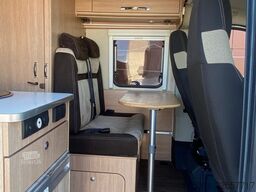 ROADCAR R 540 - mit Busbiker und Markise