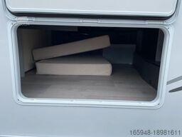 ACROSS Aero 681 Rollstuhlgeeignet mit Lift