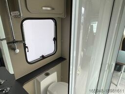 ACROSS Aero 681 Rollstuhlgeeignet mit Lift