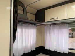 ACROSS Aero 681 Rollstuhlgeeignet mit Lift