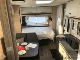 Fendt Apero Activ 560 SKM Mod.2026 2000kg Dekopaket