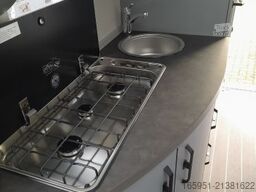 Knaus Sport&Fun 480 QL Black Selection 1700kg,Dusche