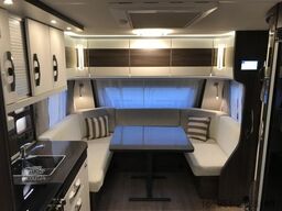 Hobby Prestige 560 WFU Mod.2026 2000kg Backofen