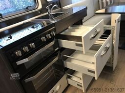 Hobby Prestige 560 WFU Mod.2026 2000kg Backofen