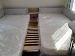 Knaus Sport 460 EU 1700kg Multidose & TV Halter