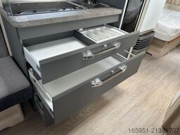 Hobby De Luxe 515 UHL 2000kgEinzelbettauszugMj.2026