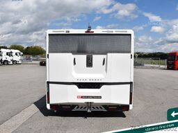 BRIAN JAMES TRAILERS Race Sport Seilwinde Zusatzrampen Solarpanele