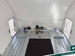 BRIAN JAMES TRAILERS Race Sport Seilwinde Zusatzrampen Solarpanele