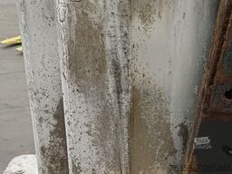 Renault Occ hydraulische tank 250L + materiaalkast Renault