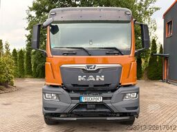 MAN 35.400 8x4 BB CH Betonmischer Liebherr 9 m³