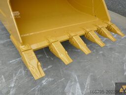 Caterpillar 330FL