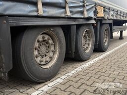 Schmitz Cargobull Curtainsider Mega