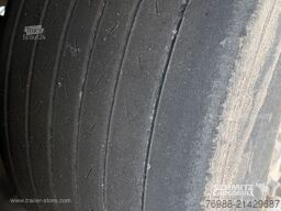 Schmitz Cargobull Curtainsider Mega