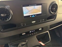MERCEDES-BENZ Sprinter III Kasten RWD/AWD 319 CDI V6 RWD L3 /