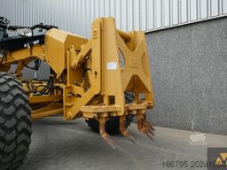 Caterpillar 120M2