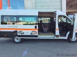 Opel Movano Mobility Airline Boden Rolli