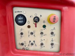 Skyjack SJ46AJ 4x4 Diesel / 16 Meter