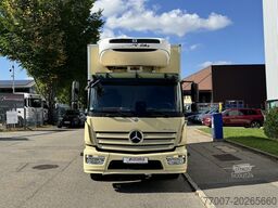 Mercedes-Benz Atego 1323L 4-Fleisch-Rohrbahnen TK T600