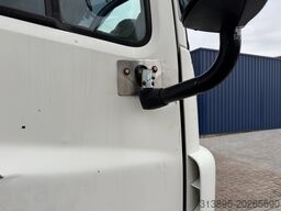 DAF CF65-300 Thermo-King (- 25 C ) 'D Hollandia Tai...