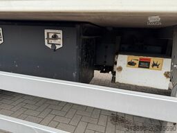DAF CF65-300 Thermo-King (- 25 C ) 'D Hollandia Tai...