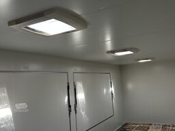 Imbisswagen, Imbissanhänger, 7 m Grillwagen