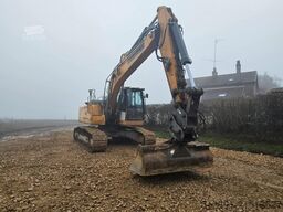 Liebherr R 922 Litronic