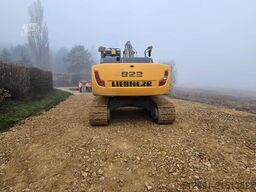 Liebherr R 922 Litronic