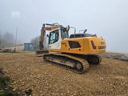 Liebherr R 922 Litronic