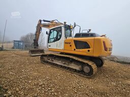 Liebherr R 922 Litronic