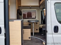 ROADCAR R600 165PS *Radio/Navi/Kamera/Markise*