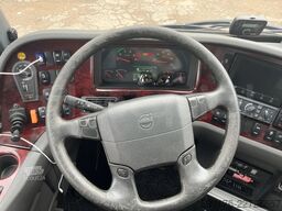Volvo 9700