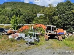 Fiat-Hitachi FH200LC.3 Excavator with Grading Bucket