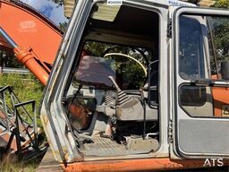 Fiat-Hitachi FH200LC.3 Excavator with Grading Bucket